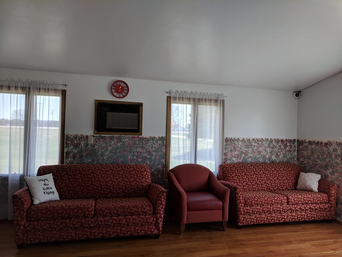 Skyview Motel - Prairie Du Sac Екстериор снимка
